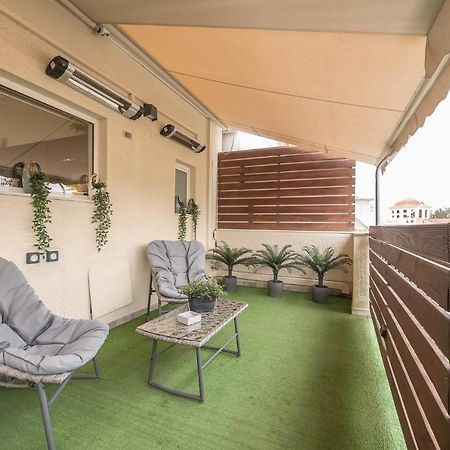 Apartamento Petralona Stylish Penthouse Atenas Exterior foto