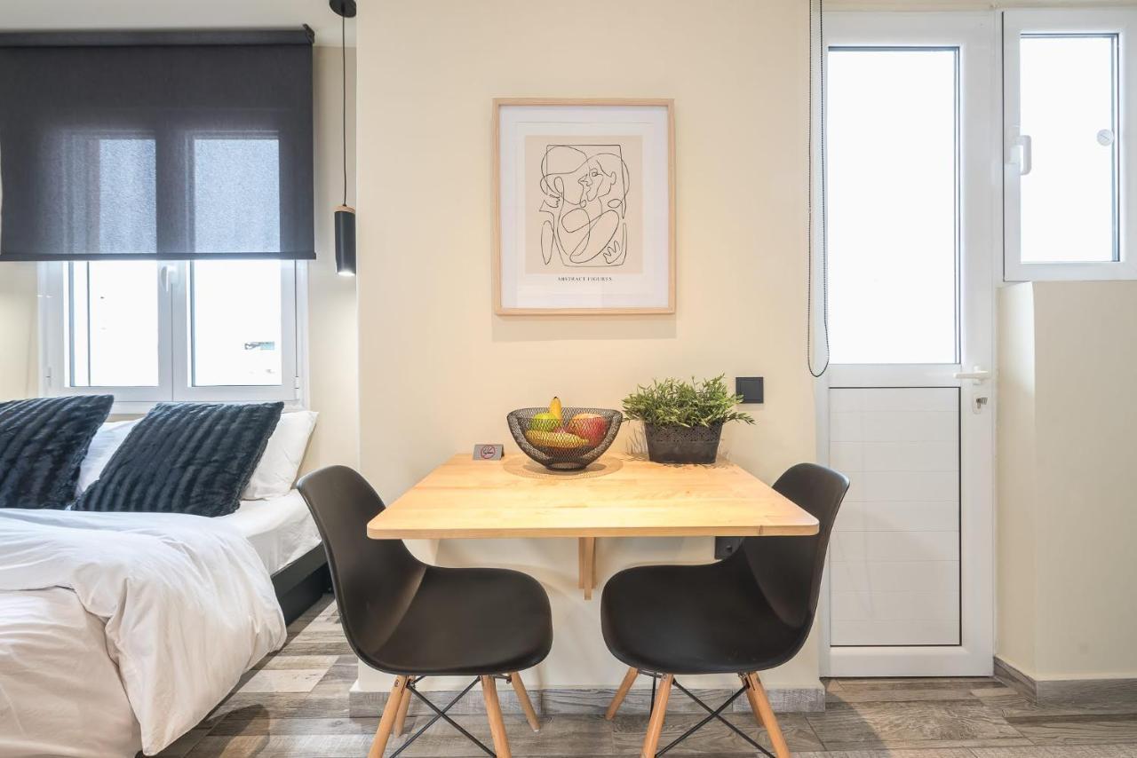 Apartamento Petralona Stylish Penthouse Atenas Exterior foto